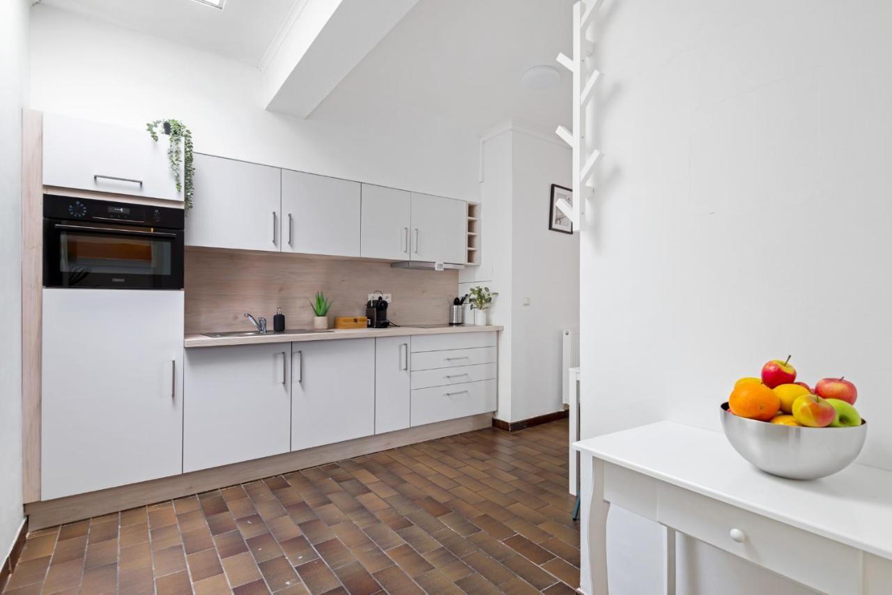 Cozy Antwerp - Cityview Studio Free Parking Экстерьер фото
